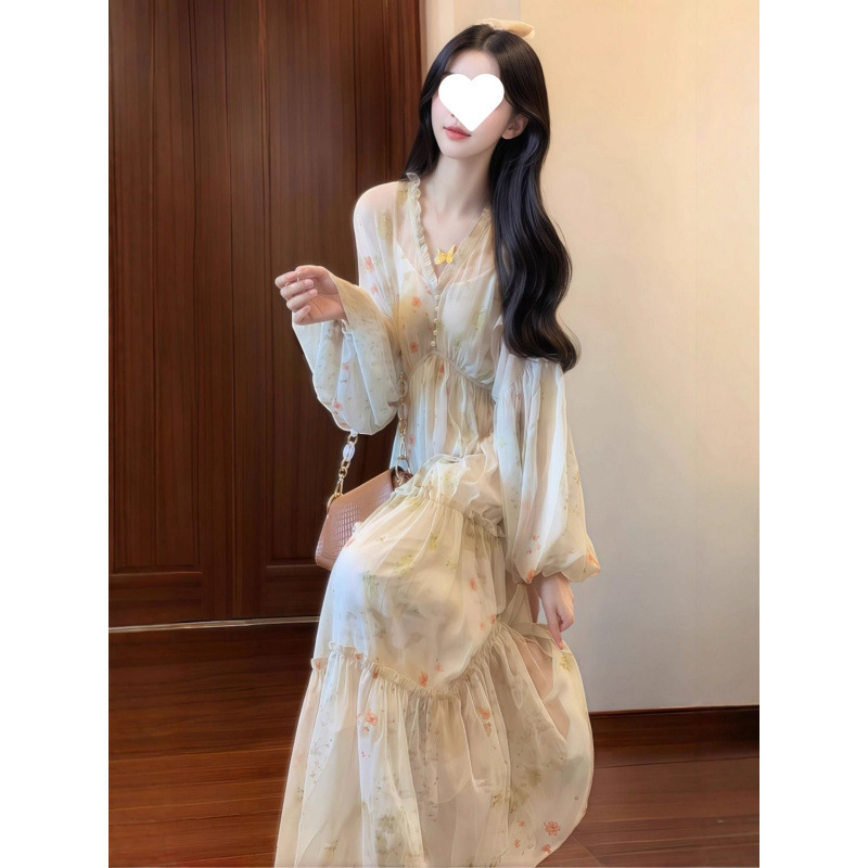 中式防晒超仙碎花连衣裙夏季新款收腰休闲气质法式度假绝美裙子