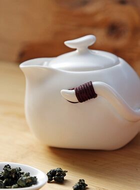 【快乐饰家】100%正品 台湾宜龙茶具 定窑巧云 经典茶壶月白/粉绿