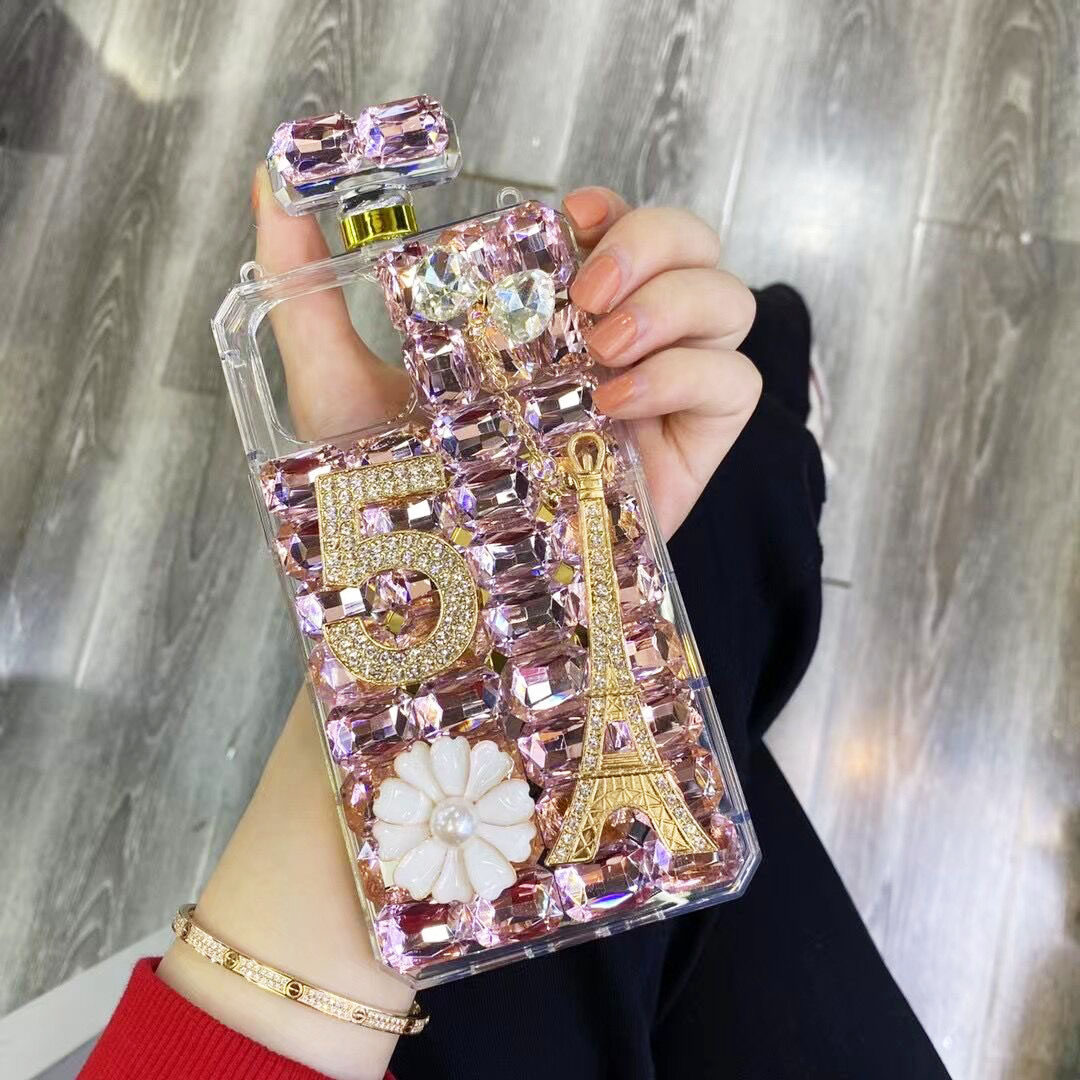 奢华水钻香水瓶适用iPhone15手机壳带挂绳苹果14镶钻女款16ProMax防摔硅胶全包保护壳
