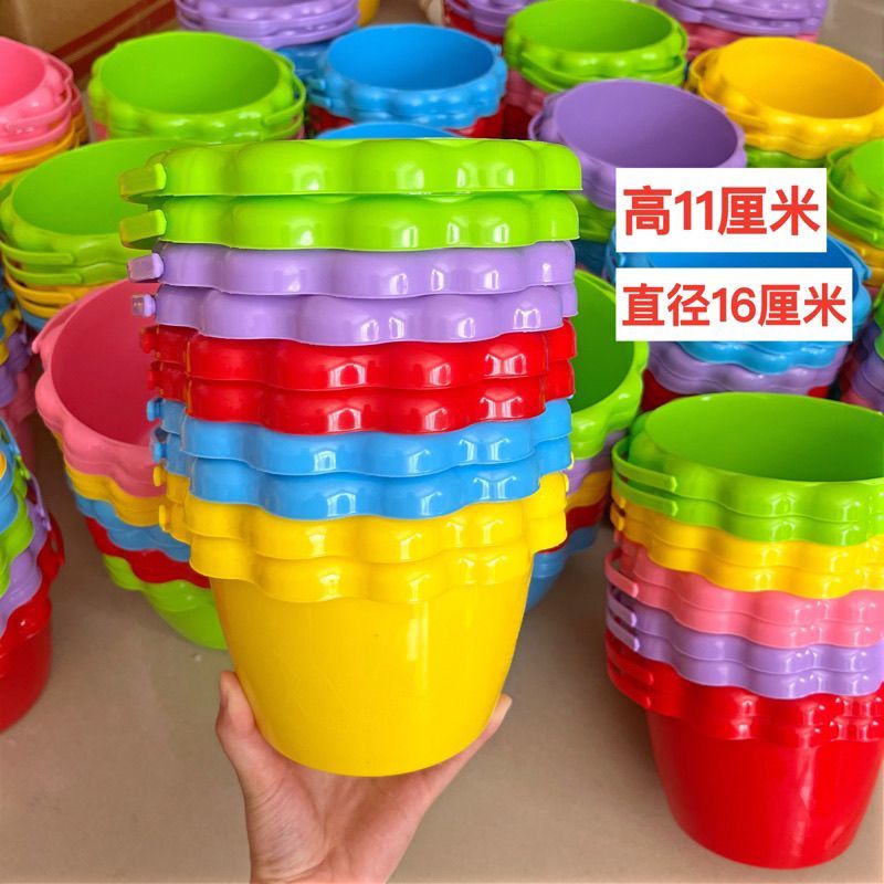 批发花边小桶塑料水桶儿童沙滩玩具戏水玩沙工具捞鱼钓鱼摆摊货源