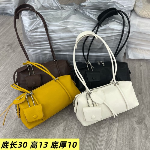 早秋单肩腋下枕头包女包2026新款时尚百搭质感气质休闲潮流韩版潮