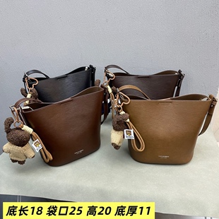 复古挂件水桶女包2025新款质感欧美气质韩包大气洋气单肩斜挎包