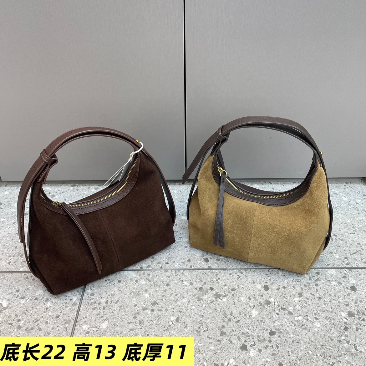 时尚磨砂皮手腕包女包2025新款洋气宴会复古休闲软单肩斜挎包潮