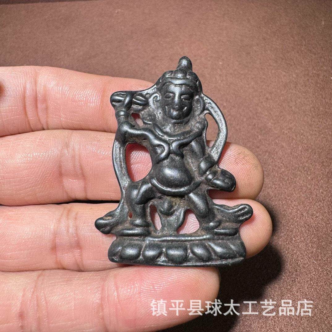 藏式泥泊尔铜佛千手观音摆件黄铜直做旧家居桌面装饰佛牌挂件吊坠