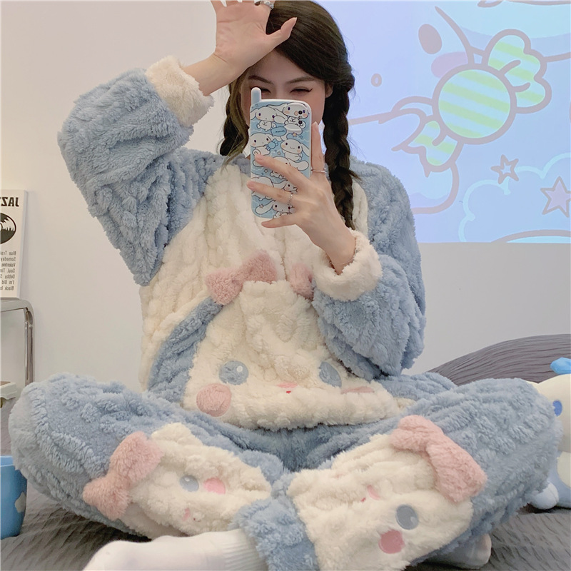 玉桂狗睡衣女冬季珊瑚绒2022年