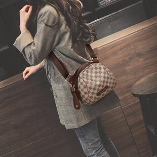 日本女包斜挎包单肩包胸包腰包大容量妈妈百搭小众通勤贝壳包bags