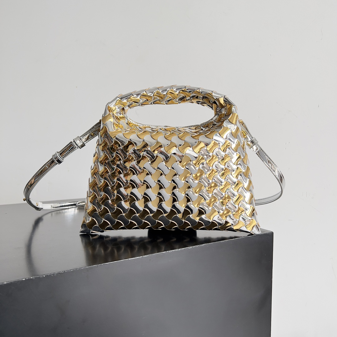 新款迷你Hop鱼鳞颜色匹配牛皮编织女包手持肩包斜挎包小尺寸25cm