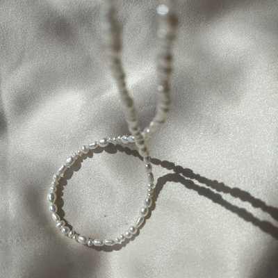 Wolfcircus不规则排列珍珠项链