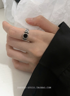 欧美复古黑色罗马字母戒指女ins冷淡风小众设计高级感开口食指戒