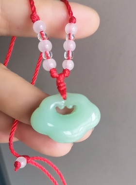 新款招财迎好运淡绿色如意锁吊坠项链