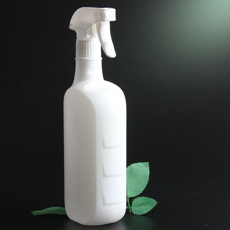 750mlHDPE方形塑料园艺洒水耐酸耐碱消毒补水化妆细雾专用喷雾瓶