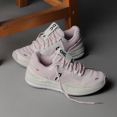 代购On The Roger Pro昂跑费德勒系列冰激凌粉色低帮实战网球鞋女