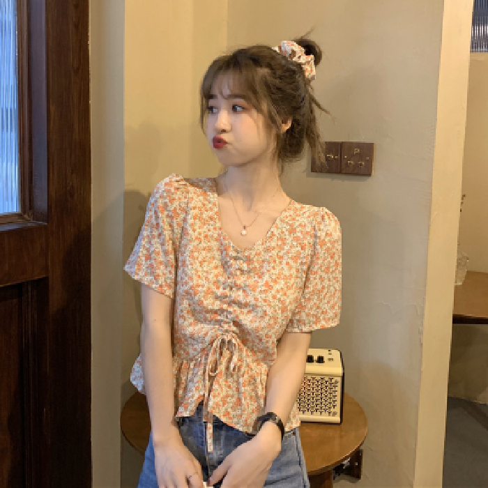 Summer new collar foreign style floral shirt women's sense of design