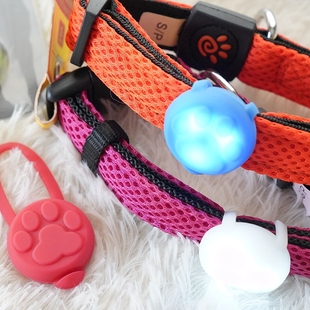 夜间遛狗宠物LED灯闪光器软硅胶狗项圈胸背发光坠夜晚安全提醒灯