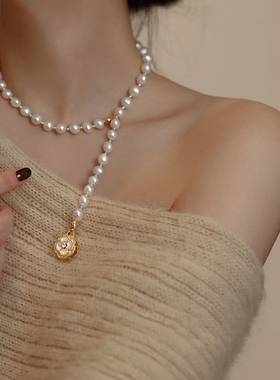 山茶花扣极光无瑕天然淡水珍珠项链复古轻奢法式小香风七夕礼物