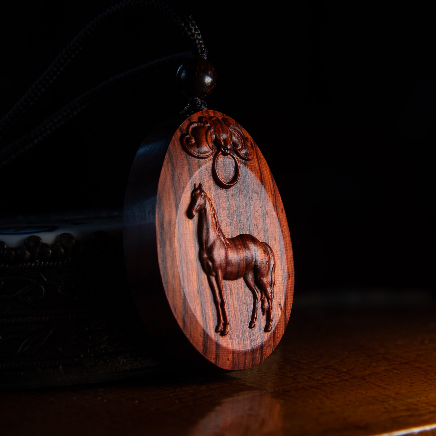 马上有福十二生肖马新年吊坠挂件小叶紫檀实木雕刻男女礼物中国风