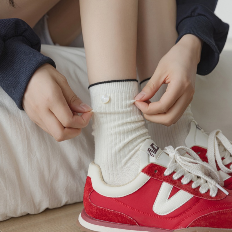 外穿女士棉质小装饰中筒袜