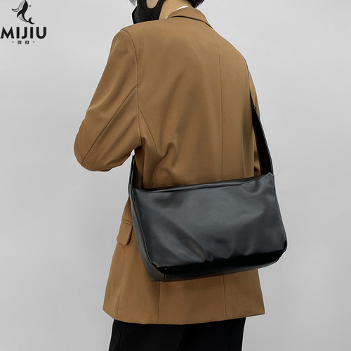 MIJIU觅旧潮牌斜挎包男单肩包