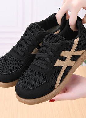 春秋老北京布鞋女新款软底百搭德训鞋透气网面妈妈鞋休闲女士单鞋