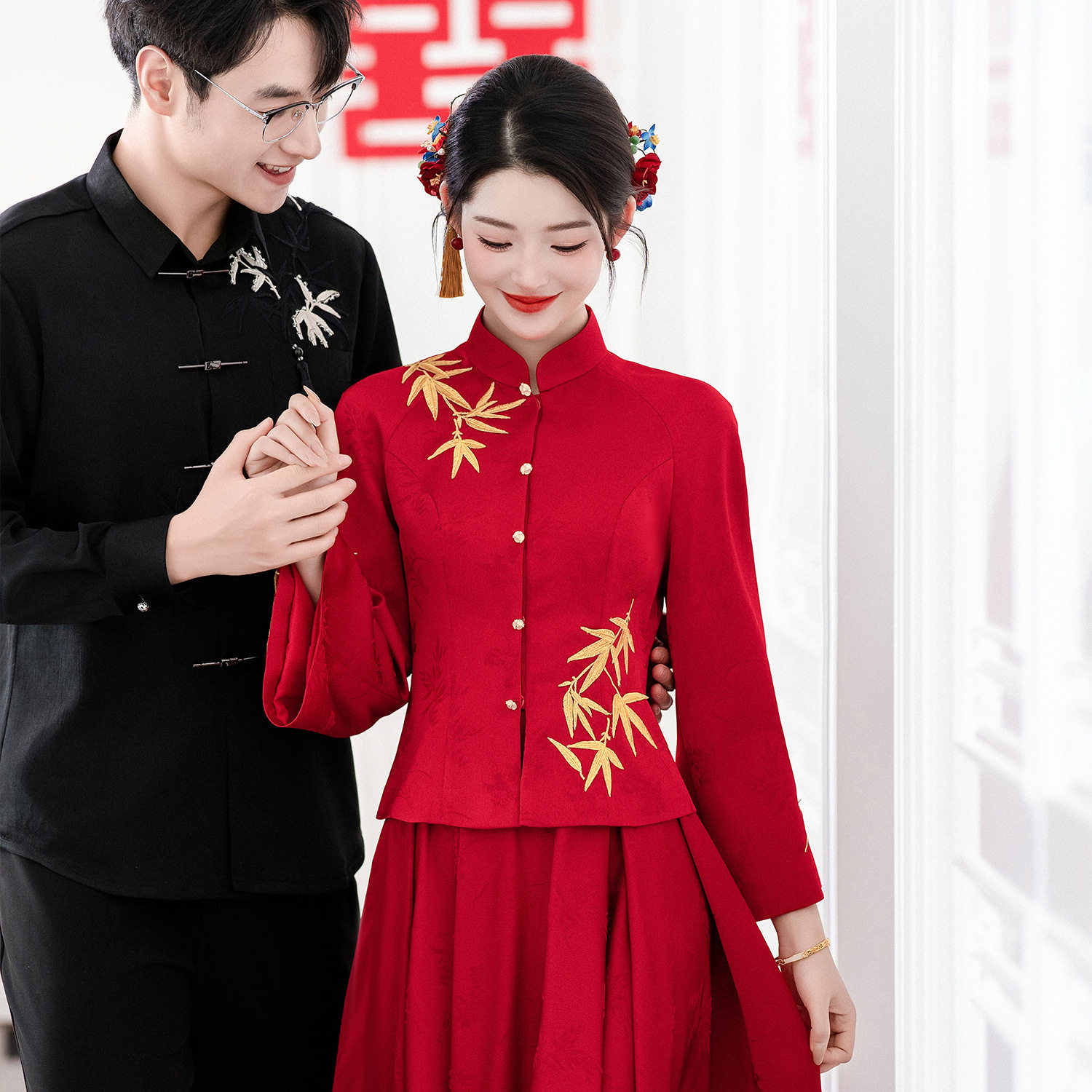 复古中式红色喜庆订婚礼服新款优雅显瘦旗袍两件套出阁敬酒嫁衣