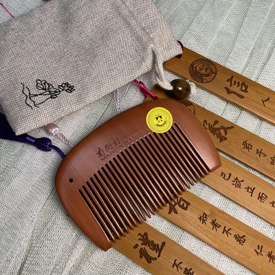 便携防静电家用头皮天然桃木梳子