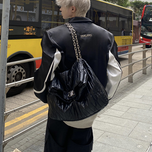 外套男 黑色亮面高级设计感短款 Desaturate24原创弯刀袖 短款