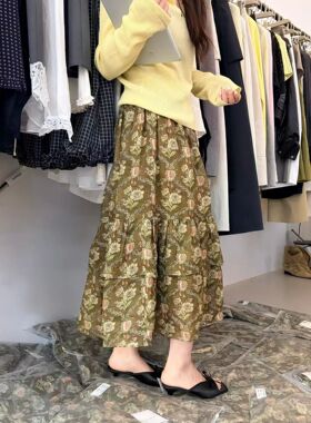 2026春款新品韩系简约松紧腰显瘦高腰半身裙女复古宫灯碎花蛋糕裙