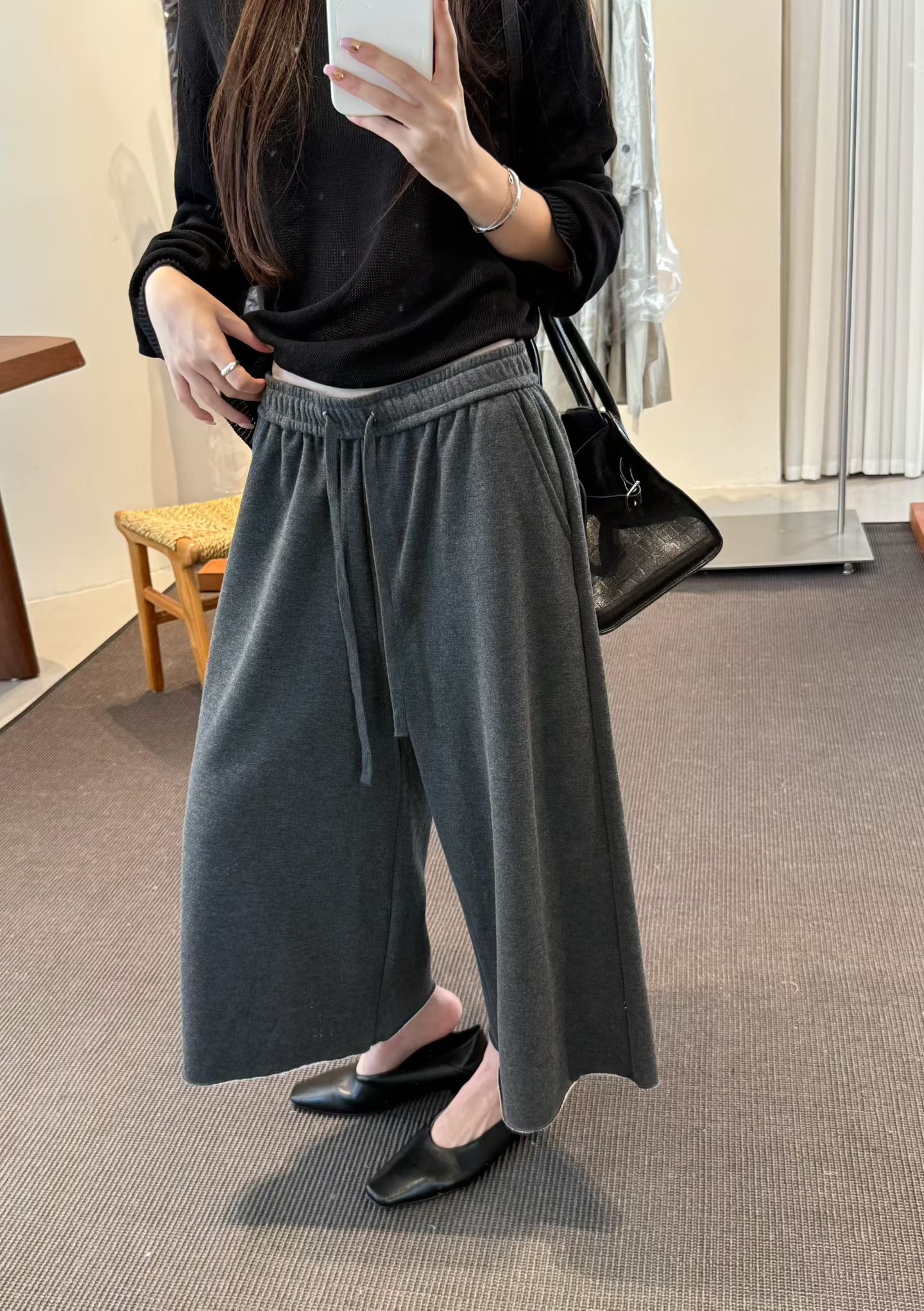 2026秋季新款女装松紧腰抽绳直筒阔腿八分卫裤女宽松休闲运动裤