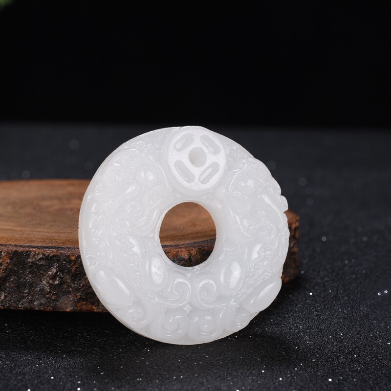招财貔貅仿古平安扣玉佩吊坠图片