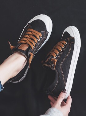 人本黑色大码帆布鞋女40-43秋ins女士4241一脚蹬懒人休闲套脚板鞋