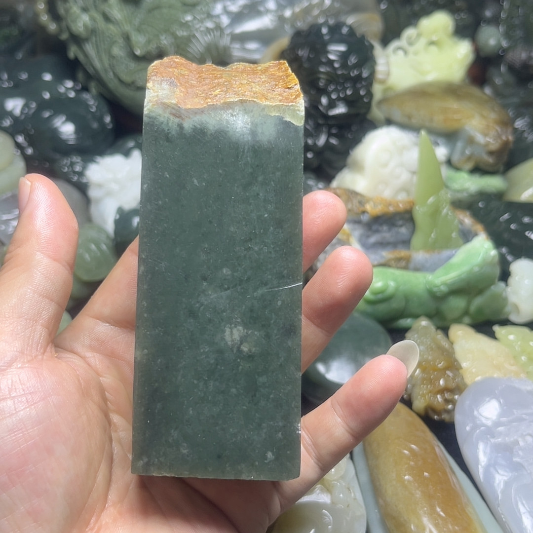 黄皮籽料青玉印章