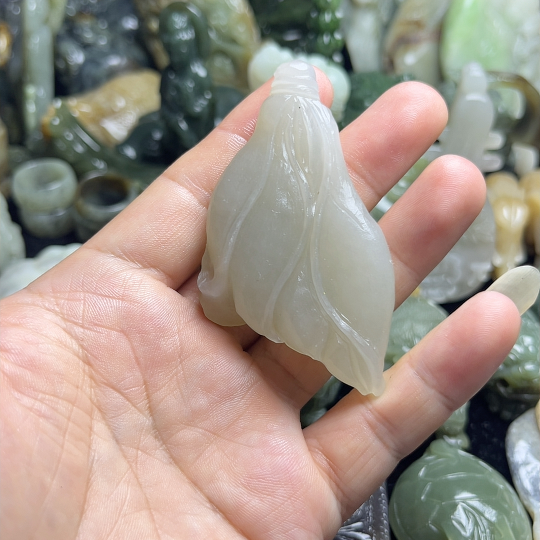 青海料烟紫玉兰花吊坠挂件