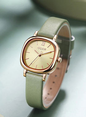 聚利时新款手表女韩版时尚小清新草绿色简约皮带女表石英学生腕表