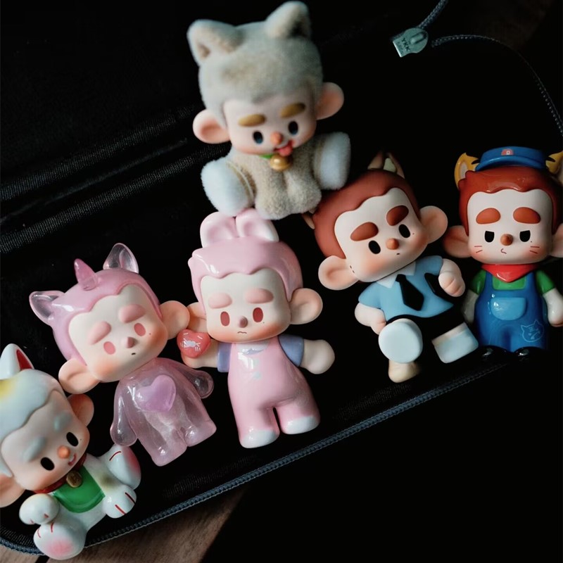 正版hurobo我们班是动物园盲盒可爱摆件玩具公仔手办送人生日礼物