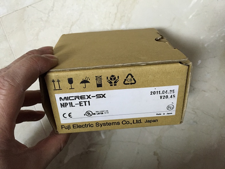 实价 NP1L-ET1 NP1L-OL2 NP1W1606T NP1Y08R-00 FUJIPLC模块