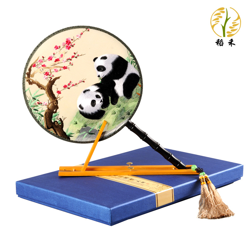 苏绣双面绣纯手工刺绣团扇古典真丝绣花长柄圆形扇子中式仿古礼品|msdalam kategori Ciri-ciri kraftangan, kesenian rakyat dan kraf Ciri-ciri, sulaman - dari Buy2taobao.com untuk memberikan perkhidmatan ejen Taobao profesional membeli