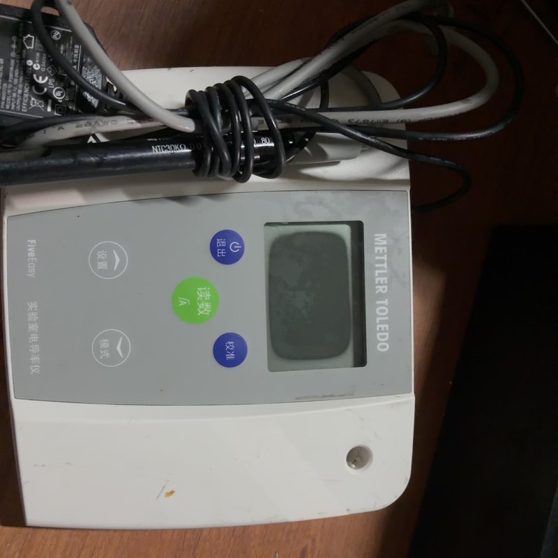议价梅特勒实验室ph计酸度计电导率仪FE30 ，九层新，可维修图片