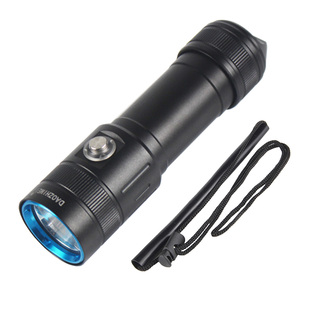 潜水手电筒3800LM超亮强光聚光防水手电户外水陆两用26650照明灯