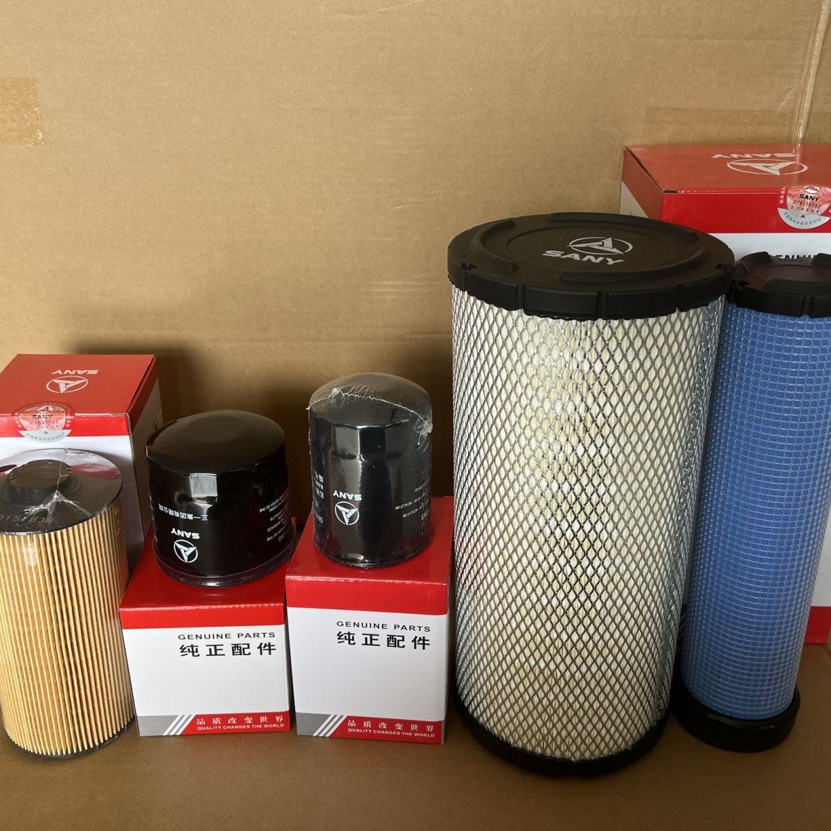 三一挖掘机SY95 85C久保田机油柴油空气滤芯油水纸柴配件