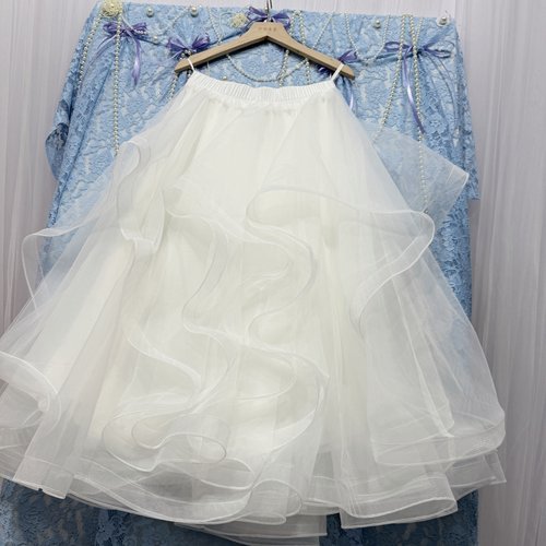 白色网纱半身裙仙女波浪裙摆轻盈