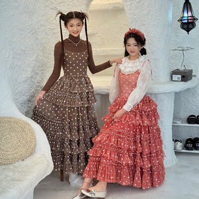 两件套吊带+网纱半身裙