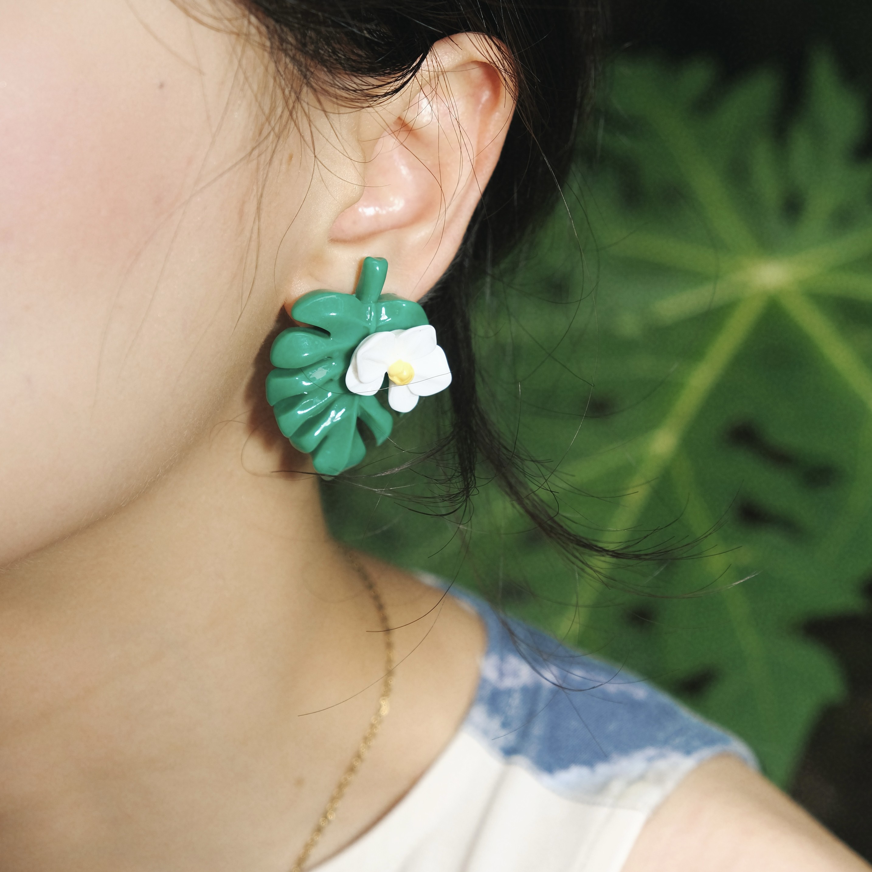 BOMBCACA热带岛屿系列 雨林漫步 原创龟背竹植物兰花绿色度假耳环
