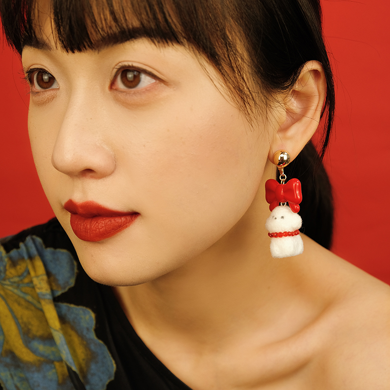 BOMBCACA飞花令系列 雪地团子 毛茸茸可爱小狗圣诞礼物秋冬耳环女