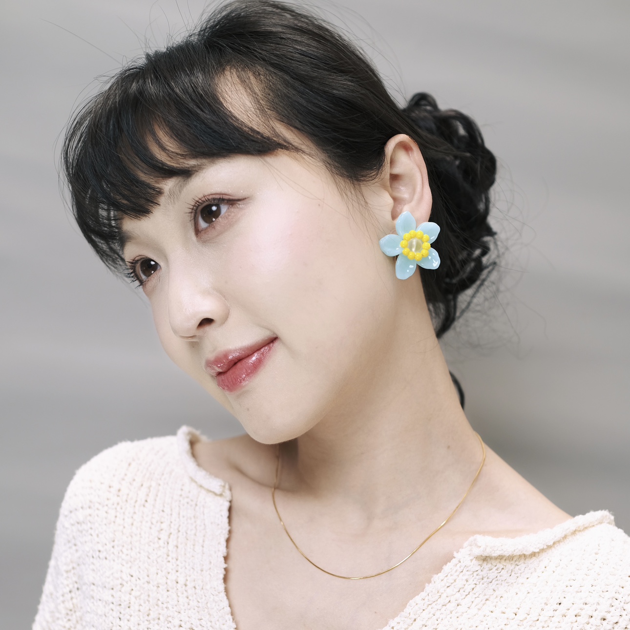BOMBCACA失重温室系列 蓝色水仙 原创五瓣花蓝色清新花朵耳环耳夹