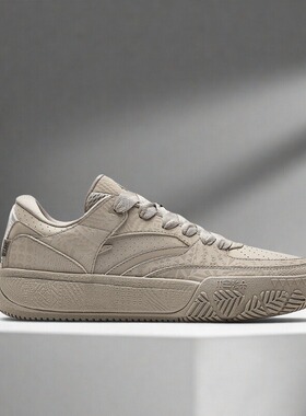 安踏2025秋冬新品欧文Hélà CODE 舒适时尚休闲潮流运动板鞋男鞋