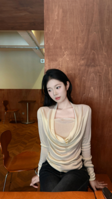 韩系慵懒高智感荡领假两件针织衫
