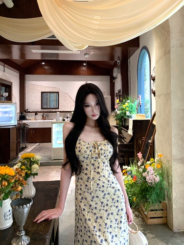 法式甜美碎花吊带连衣裙女