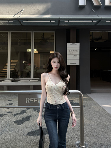 韩系蕾丝碎花V领吊带背心女上衣