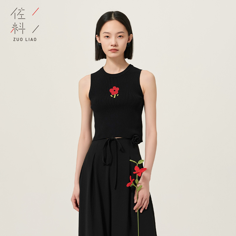 佐料圆领套头针织背心纯色