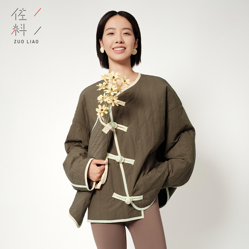 佐料宽松版聚酯纤维短棉服多盘扣